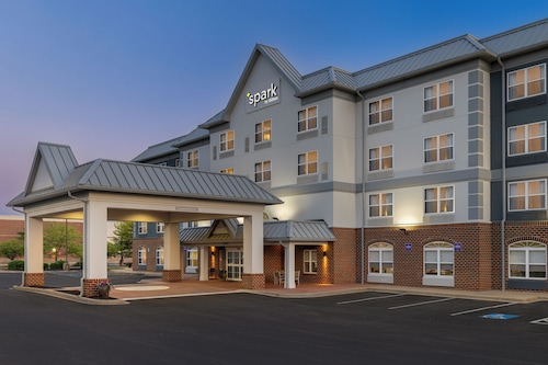 Spark by Hilton California Lexington Park