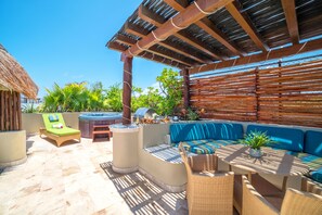 Penthouse Exclusif, 3 chambres, terrasse | Vue de la chambre