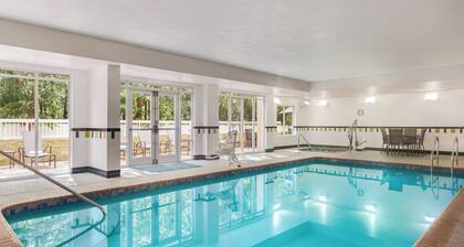 Fairfield Inn & Suites Jacksonville West/Chaffee Point