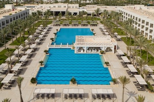 2 outdoor pools, pool umbrellas, sun loungers