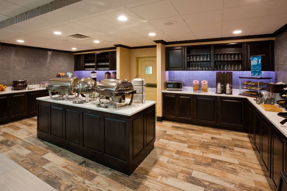 luxury hotels in St. Cloud
