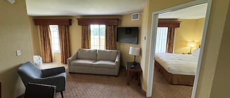 Room, 1 King Bed, Non Smoking, Jetted Tub (Whirlpool)