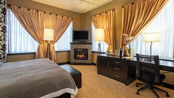 Sengetøy av topp kvalitet, dundyner og senger med overmadrass