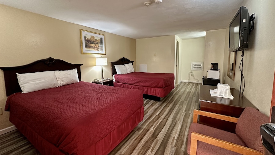 Red Carpet Inn Pulaski