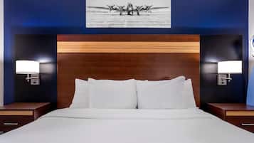 迷你吧、書桌、熨斗/熨衫板、免費 Wi-Fi