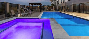 Garner Hotel Norman - University Area by IHG