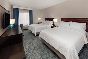Premium bedding, pillowtop beds, desk, laptop workspace - Garner Hotel Norman - University Area by IHG (Norman)