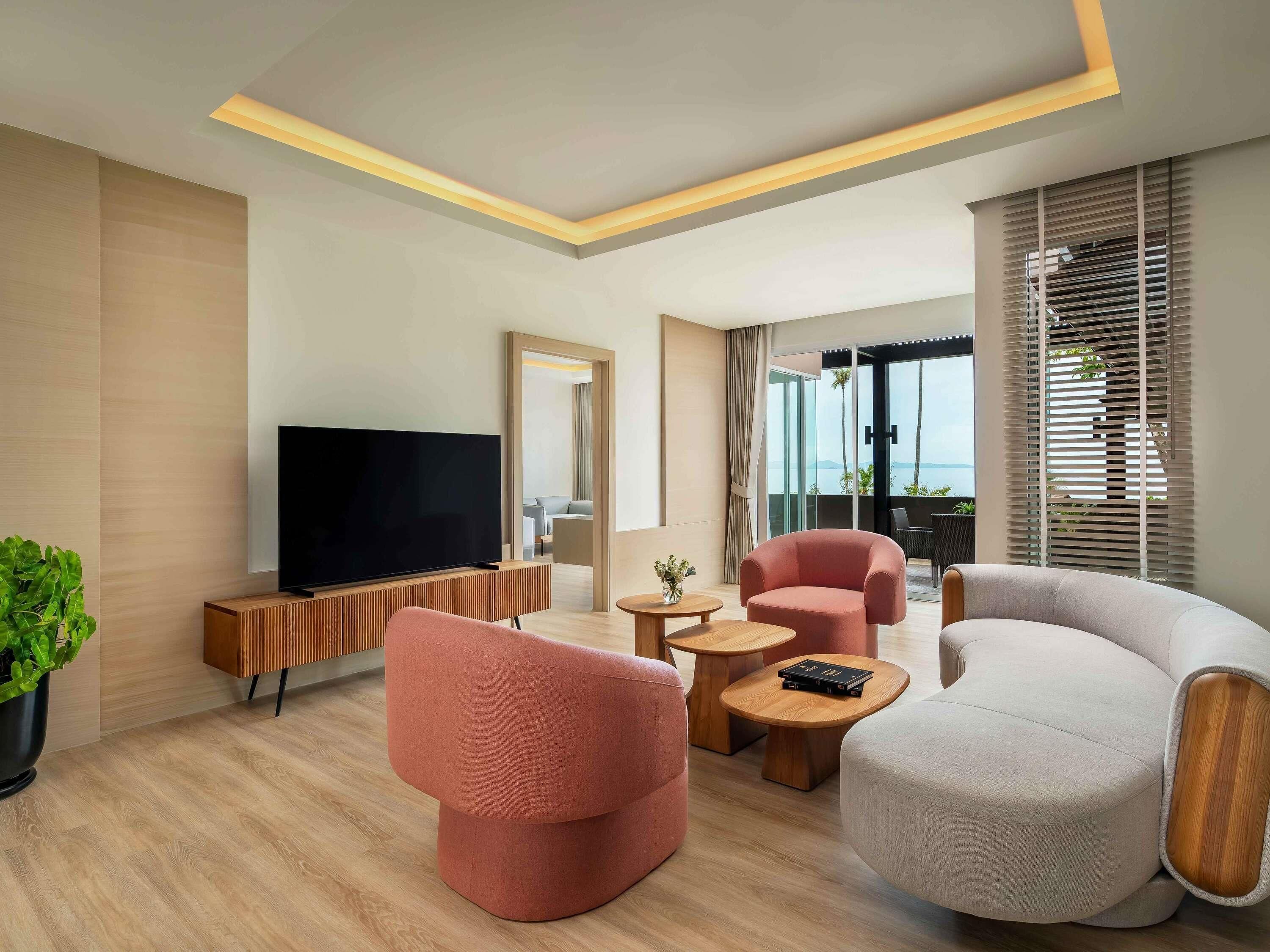 ห้องสวีท, 3 ห้อ  งนอน, วิวทะเล | 1 ห้องนอน, เครื่องนอนระดับพรีเมียม, ผ้านวมขนเป็ด, เตียงเมมโมรีโฟม