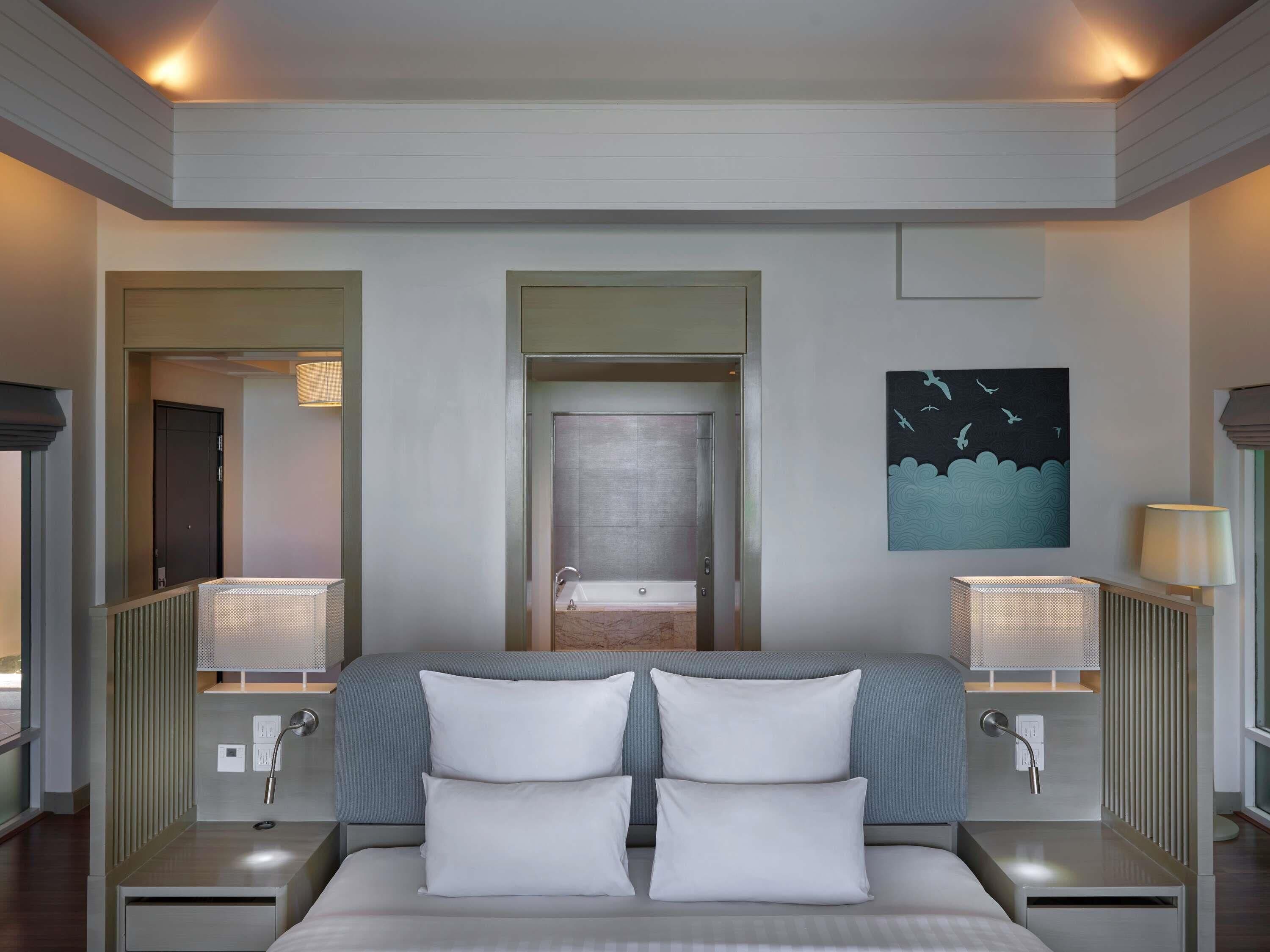 1 bedroom, premium bedding, down comforters, memory foam beds