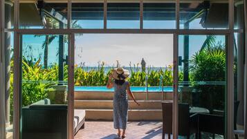 Villa, 1 trÚs grand lit, en front de plage | 1 chambre, literie de qualité supérieure, couette en duvet d'oie