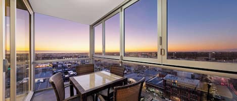 Appartement, 2 slaapkamers (Sky View) | Uitzicht vanuit de kamer