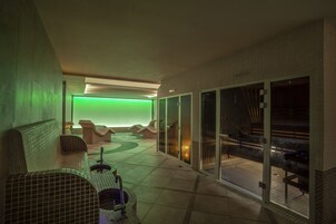 Body treatments, hydrotherapy, aromatherapy, hot stone massages