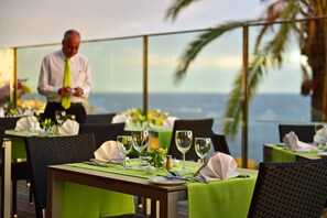 Restaurant - Pestana Promenade Ocean Resort Hotel (Funchal)