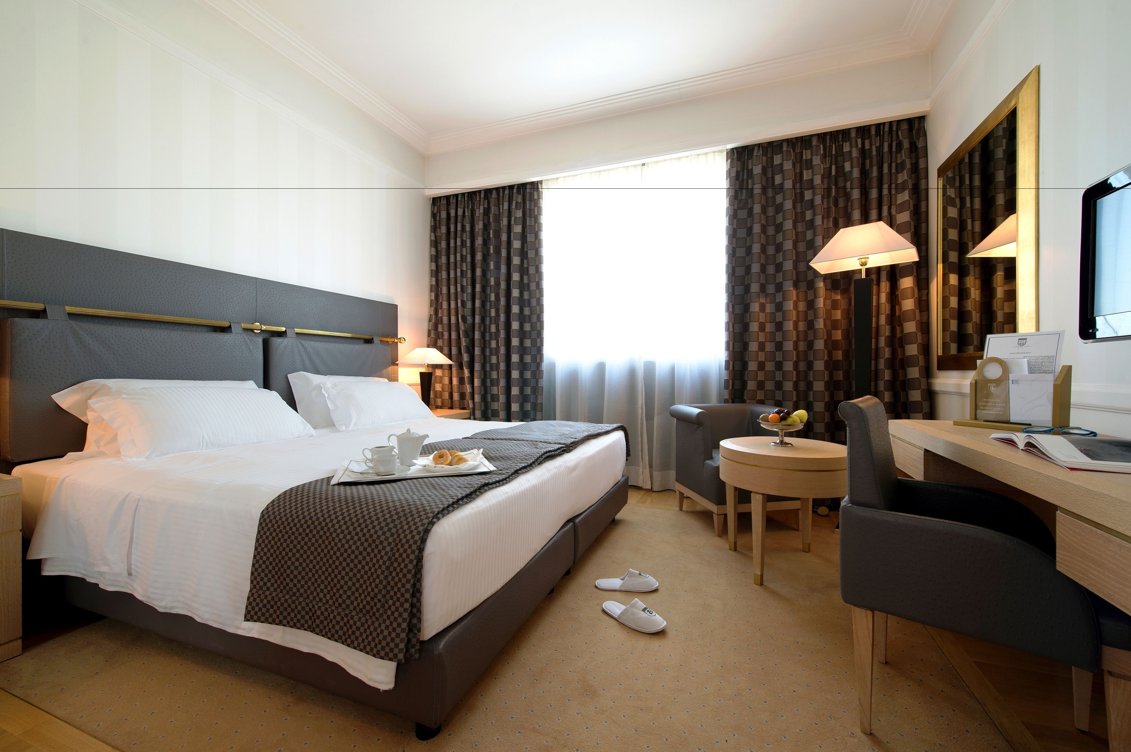 高級寢具、羽絨被、客房內保險箱、獨特裝潢