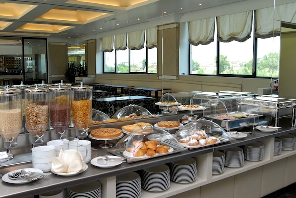 Buffet - Grand Hotel Duca di Mantova (Sesto San Giovanni)
