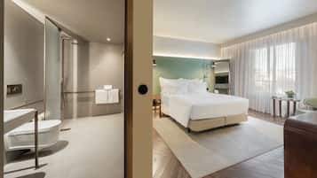 Minibar, in-room safe, desk, soundproofing