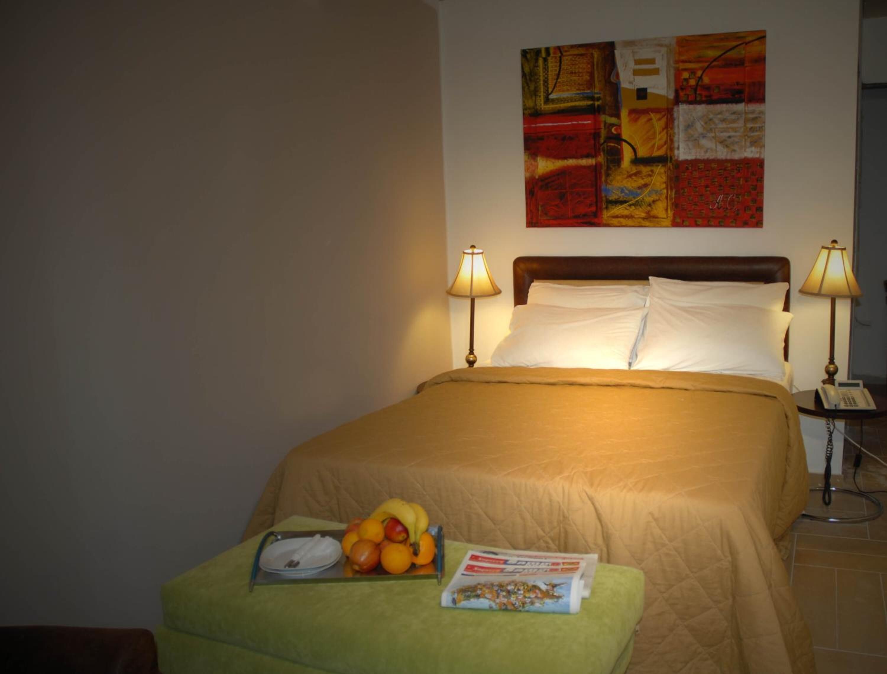 Coffres-forts dans les chambres, Wi-Fi gratuit, draps fournis