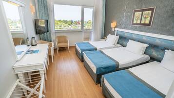 Minibar, coffres-forts dans les chambres, Wi-Fi gratuit, draps fournis