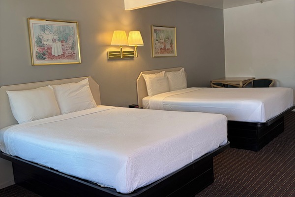 Room, 2 Queen Beds, Non Smoking | In-room safe, WiFi (free)