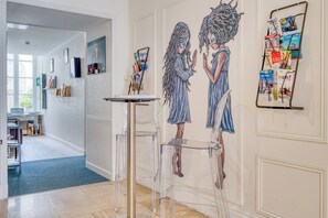 Detall de l'interior