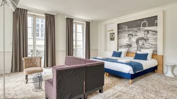 Suite | Luxe beddengoed, een kluis op de kamer, individueel gedecoreerd