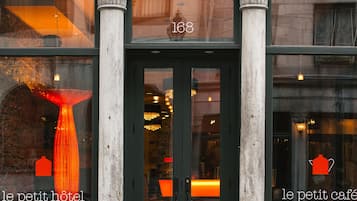 Overnatningsstedets facade