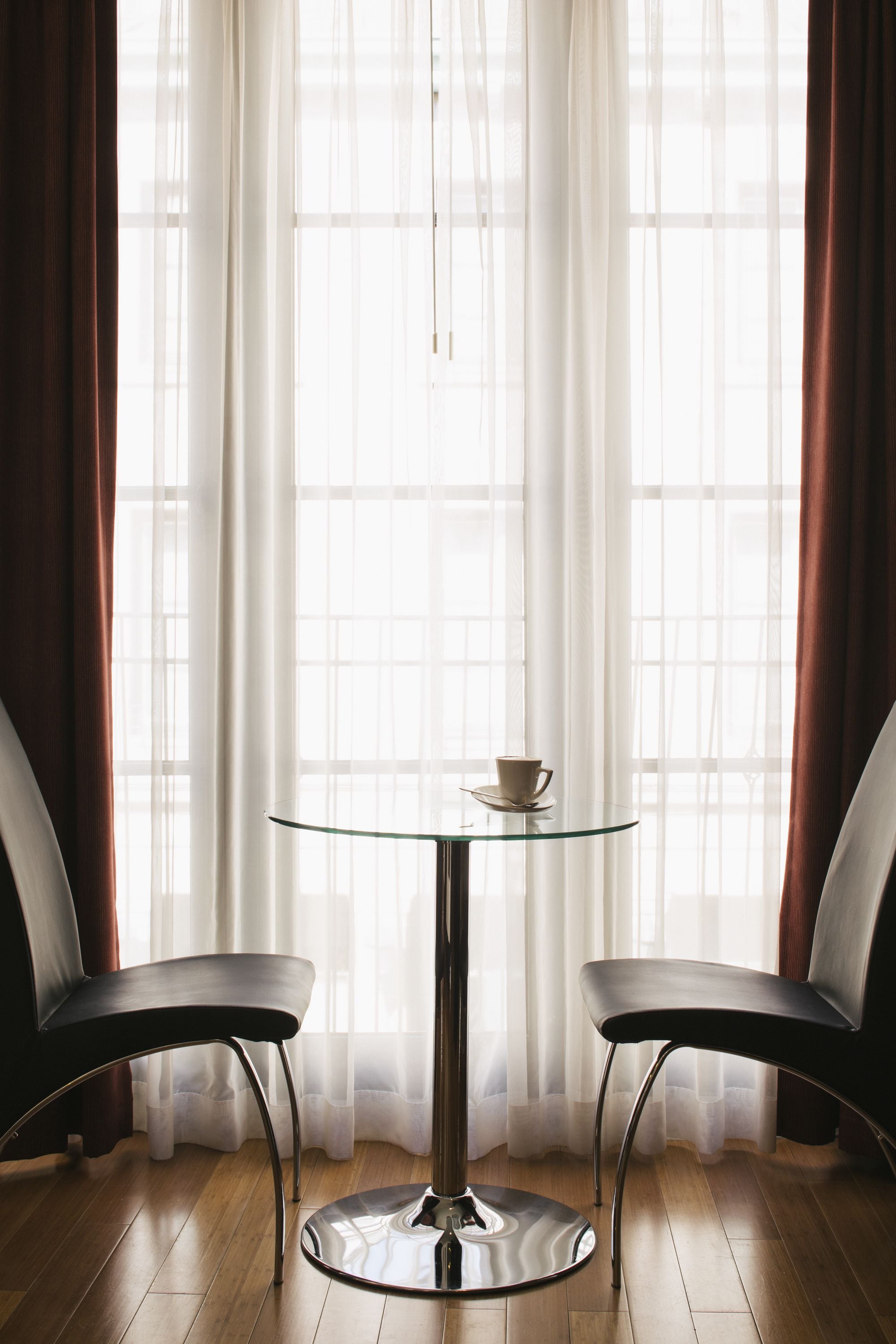 room (large) | living area | 42-inch lcd tv with cable channels, tv