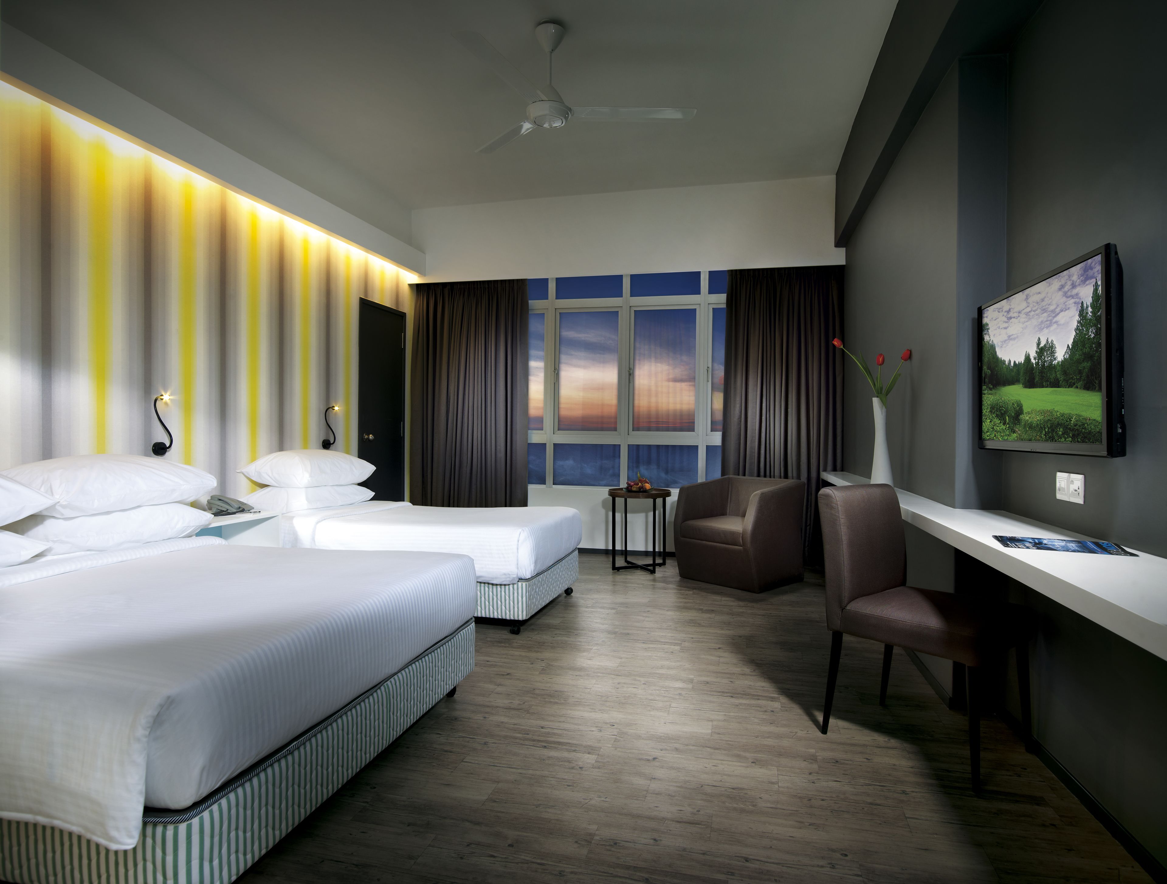 Deluxe (Superior deluxe)