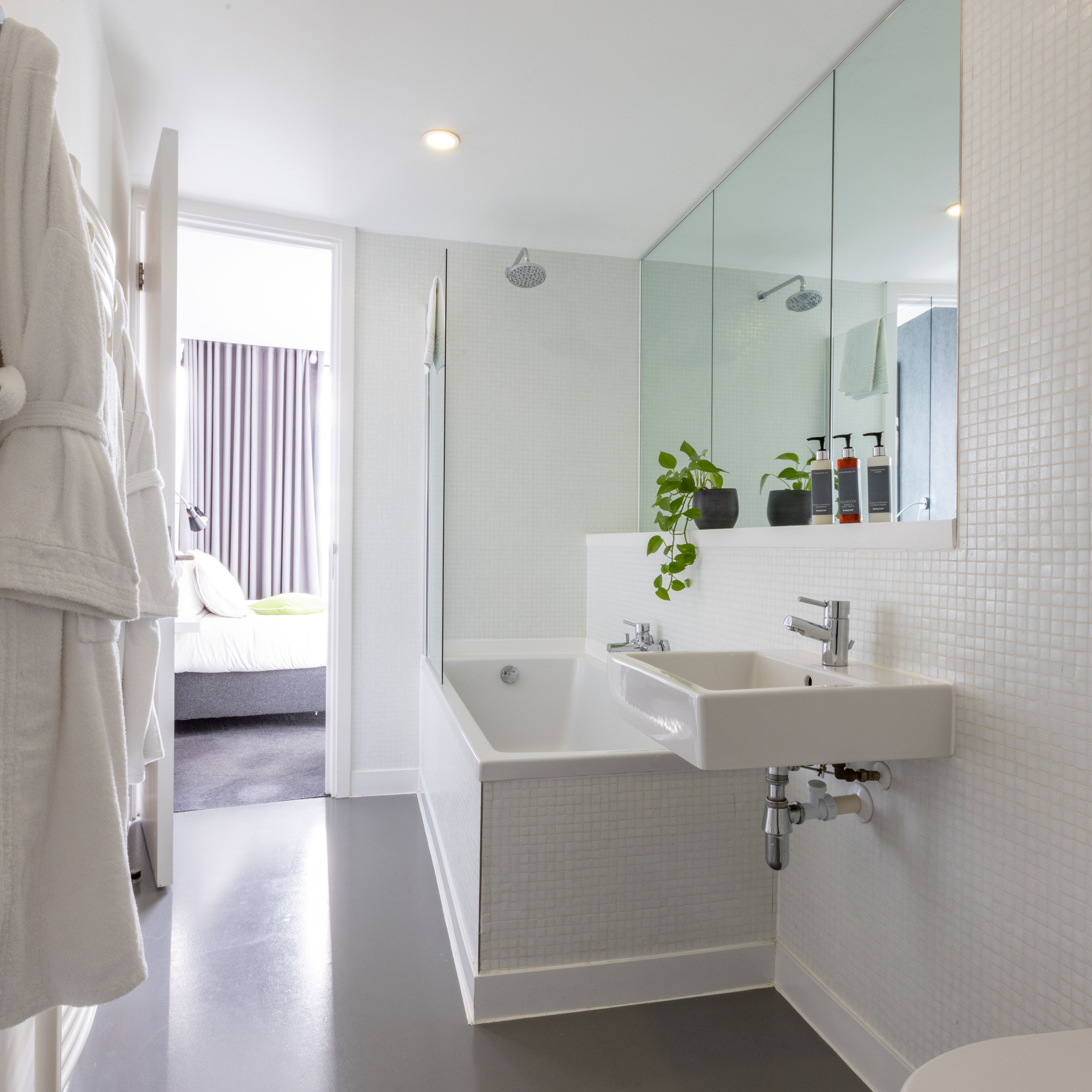 Photo - Staying Cool At Rotunda