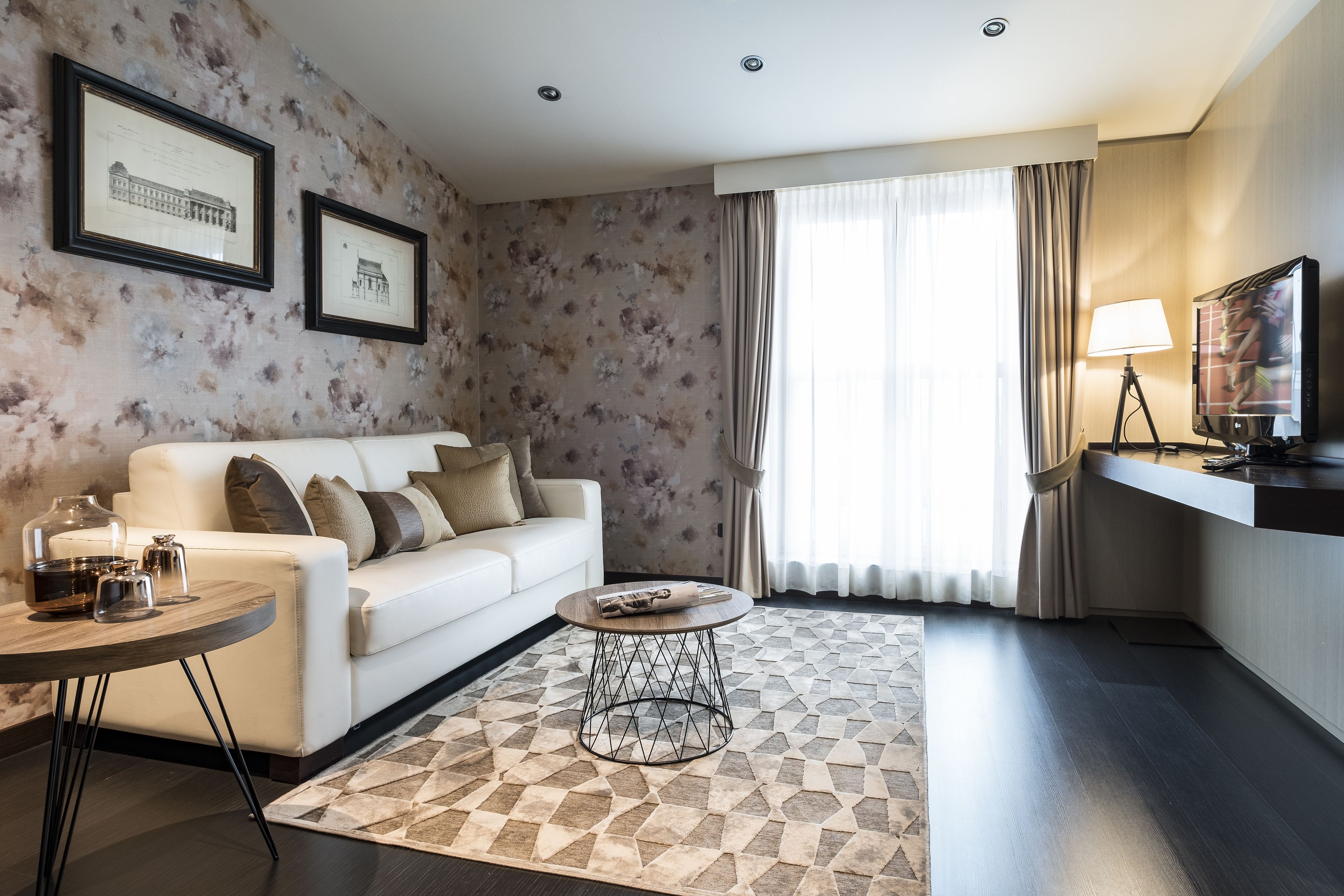 suite prestige | living room | 43-inch lcd tv with satellite channels, tv, pay films