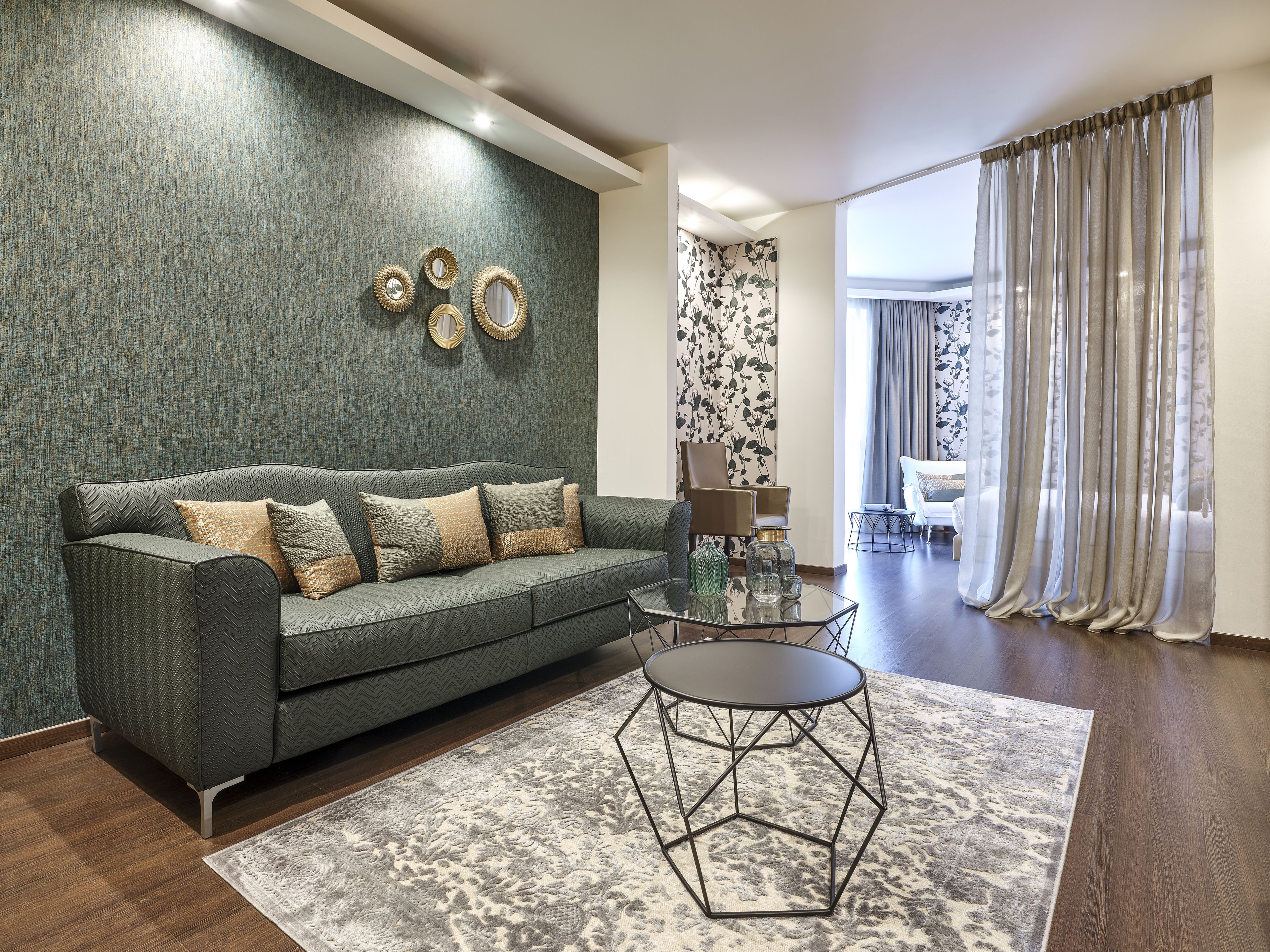 suite junior | living area | 43-inch lcd tv with satellite channels, tv, pay films