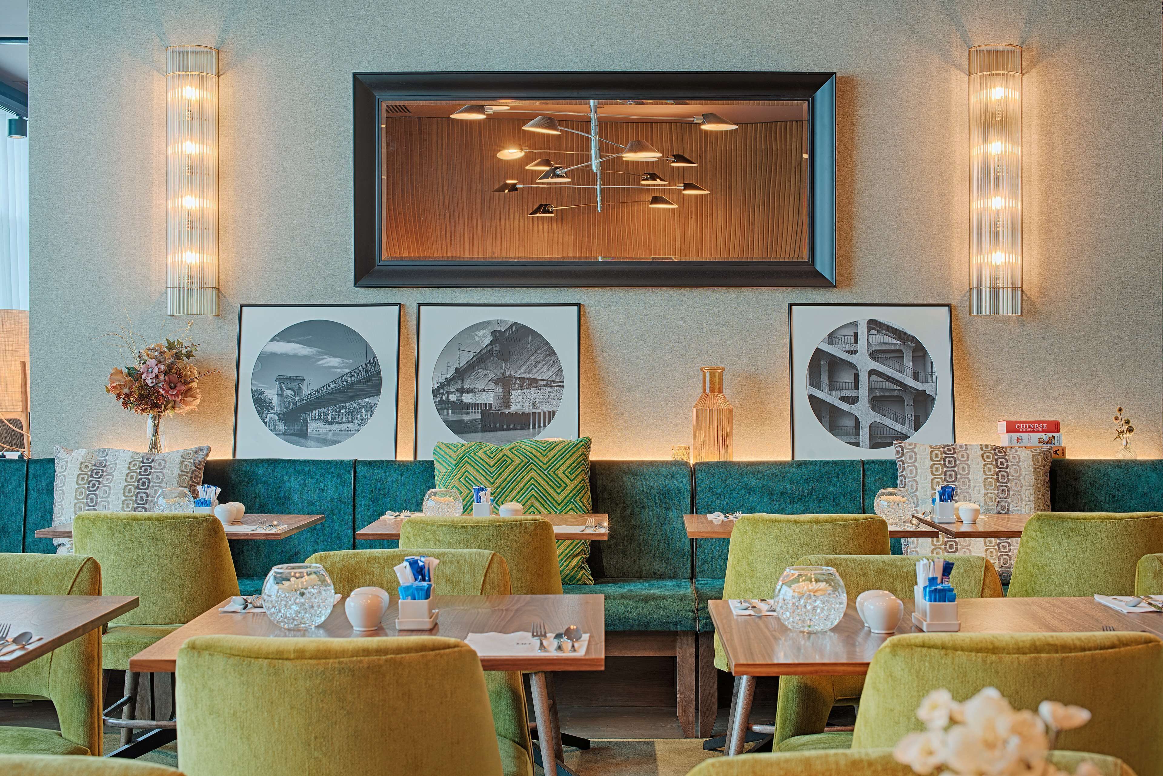 daily buffet breakfast (eur 25 per person)