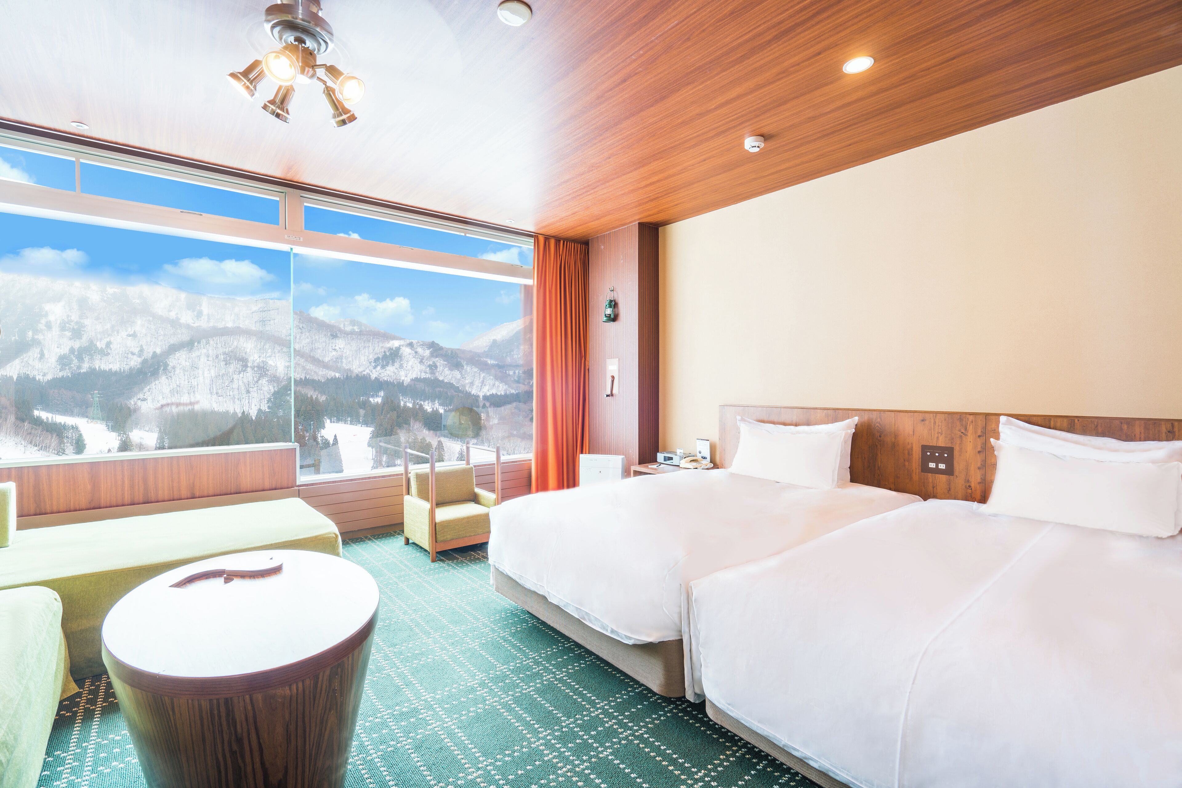 Building#2 Danran Room Forest Ski Run View, Non Smoking