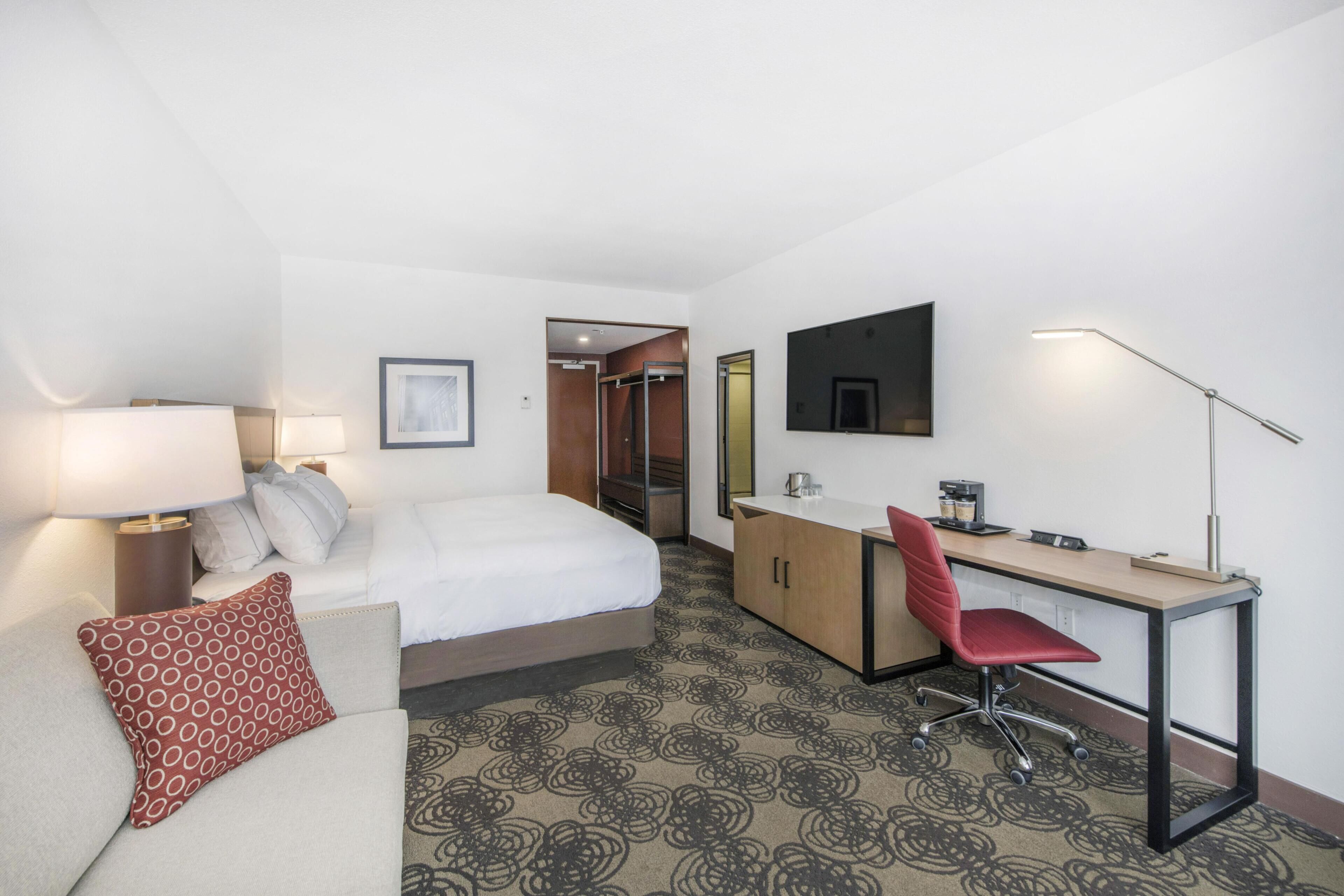 Premium bedding, pillowtop beds, in-room safe, desk