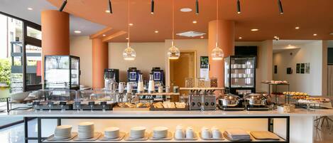 Daily buffet breakfast (EUR 9.50 per person)