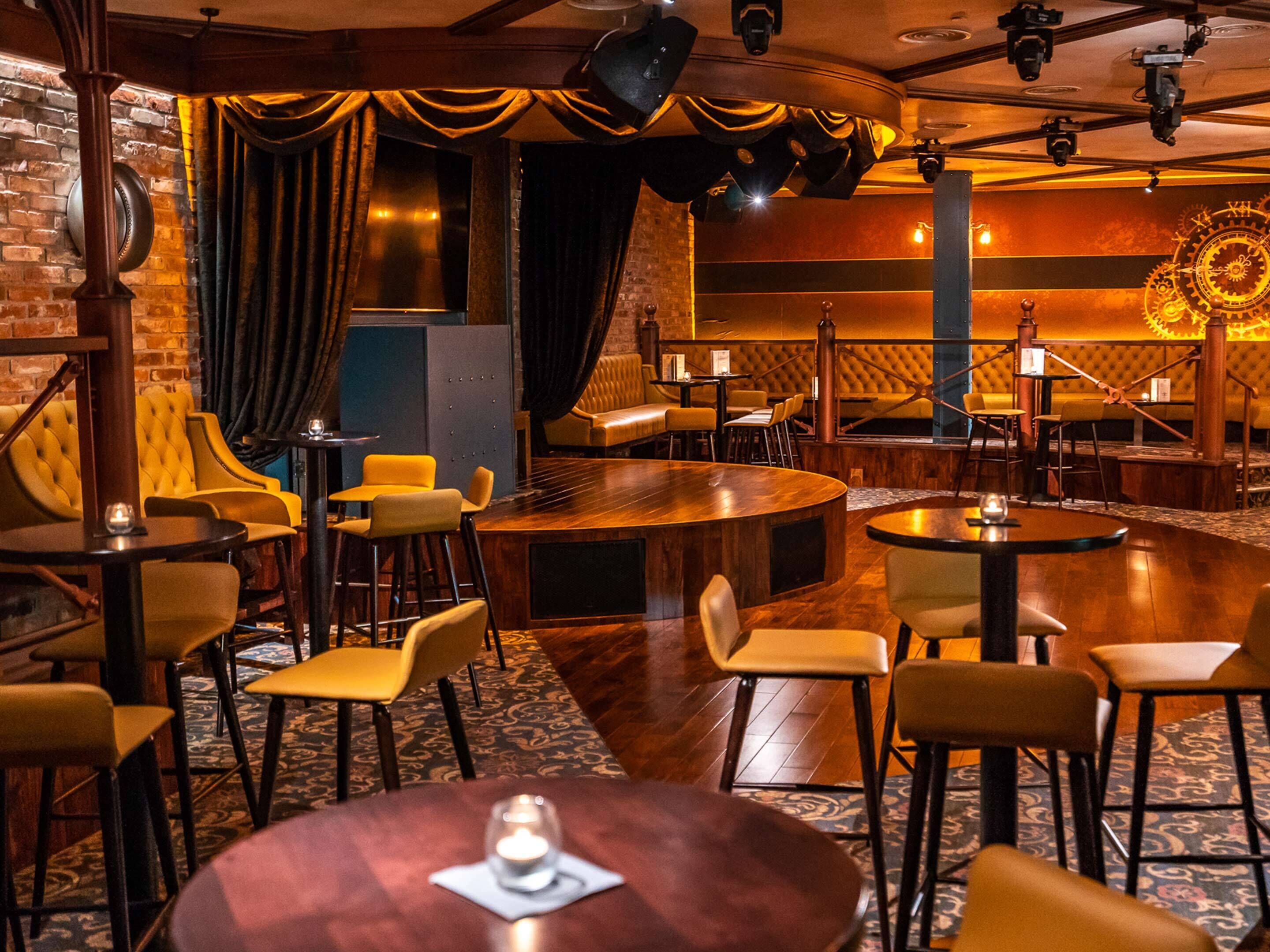 2 quầy bar/khu lounge 