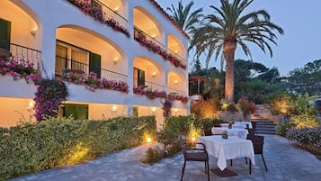 Restauration extérieure