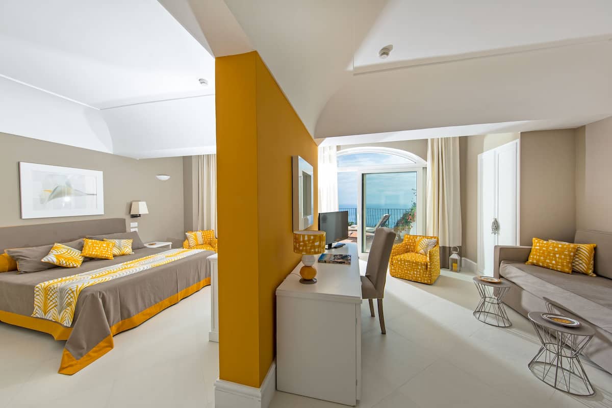 grand suite, terrace, sea view | minibar, in-room safe, desk, free wifi