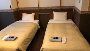 Twin Room - Oak Hotel (TOKYO)