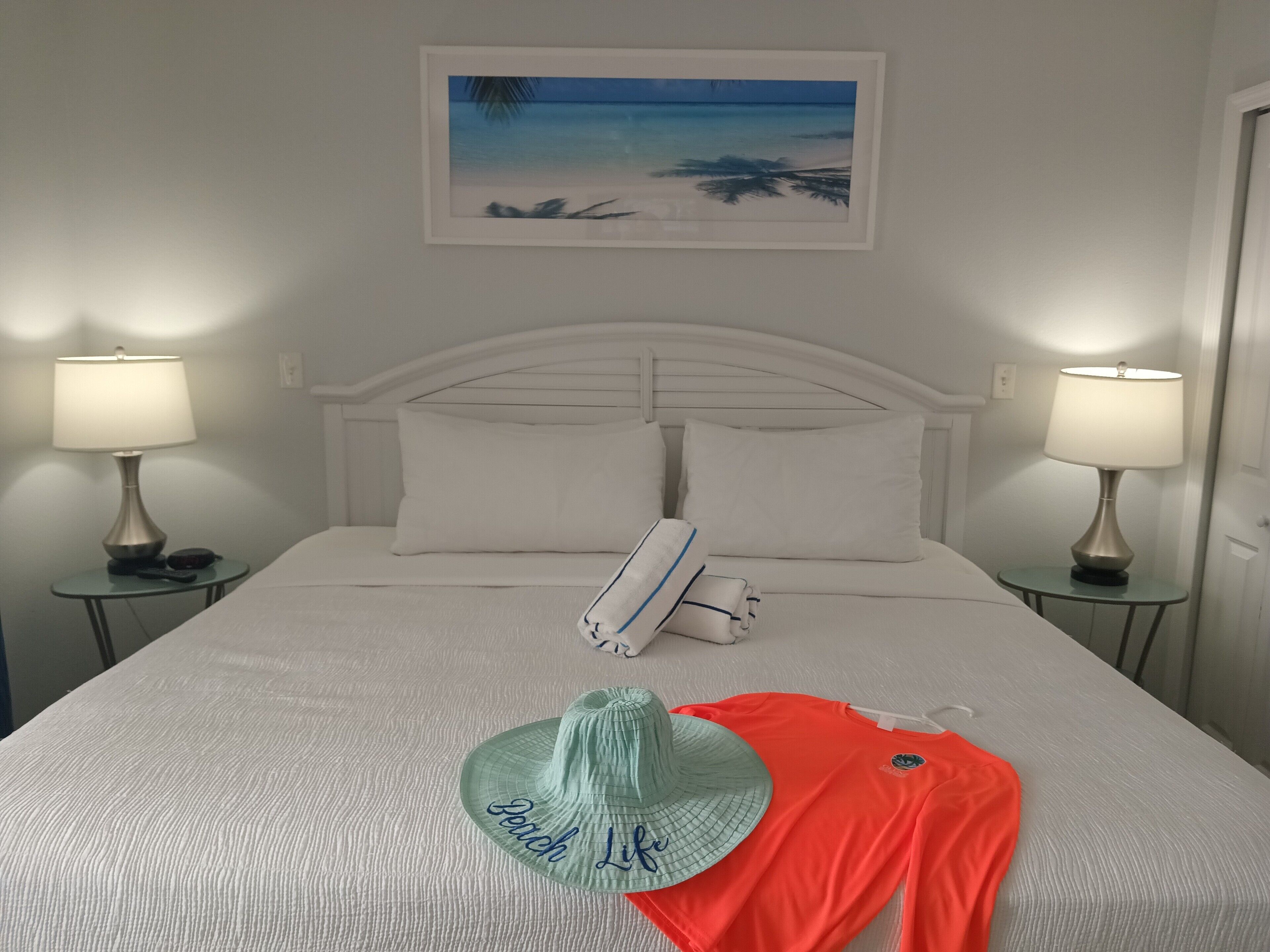 Coffres-forts dans les chambres, rideaux occultants