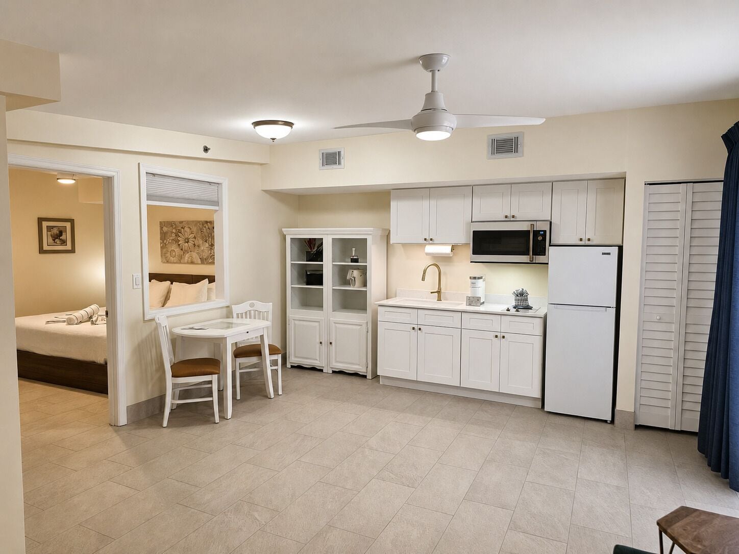 Economy Suite, Courtyard View | Private kitchen | Fridge, microwave, coffee/tea maker
