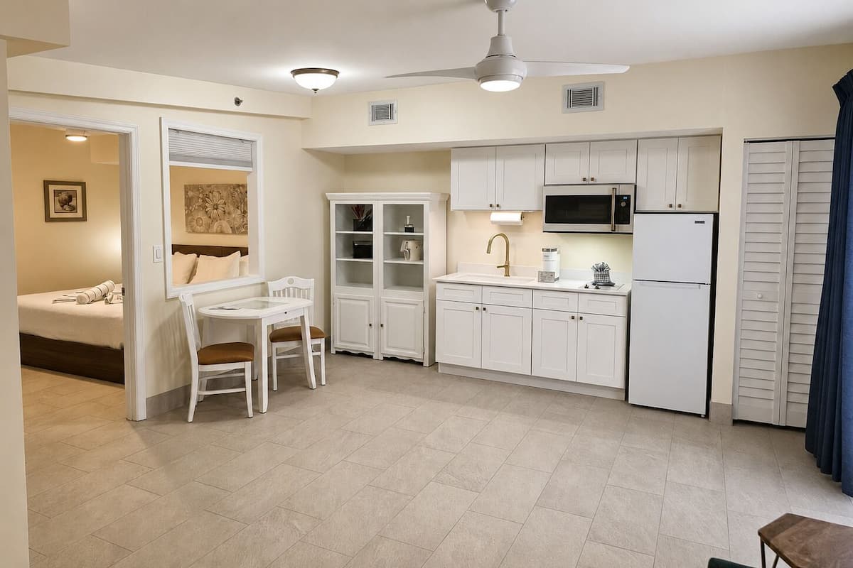 Economy Suite, Courtyard View | Private kitchen | Coffee/tea maker, fridge, microwave