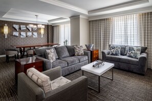 Televisión LCD de 42 pulgadas con canales por cable, una televisión