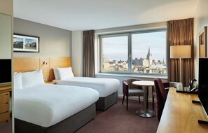 Coffres-forts dans les chambres, bureau