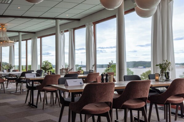 Se sirven desayunos y cenas