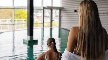 Sauna, poreallas, höyrysauna