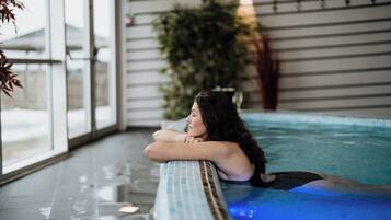 Sauna, bain Ă remous, hammam