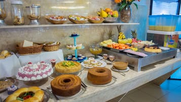 Desayuno buffet incluido todos los días