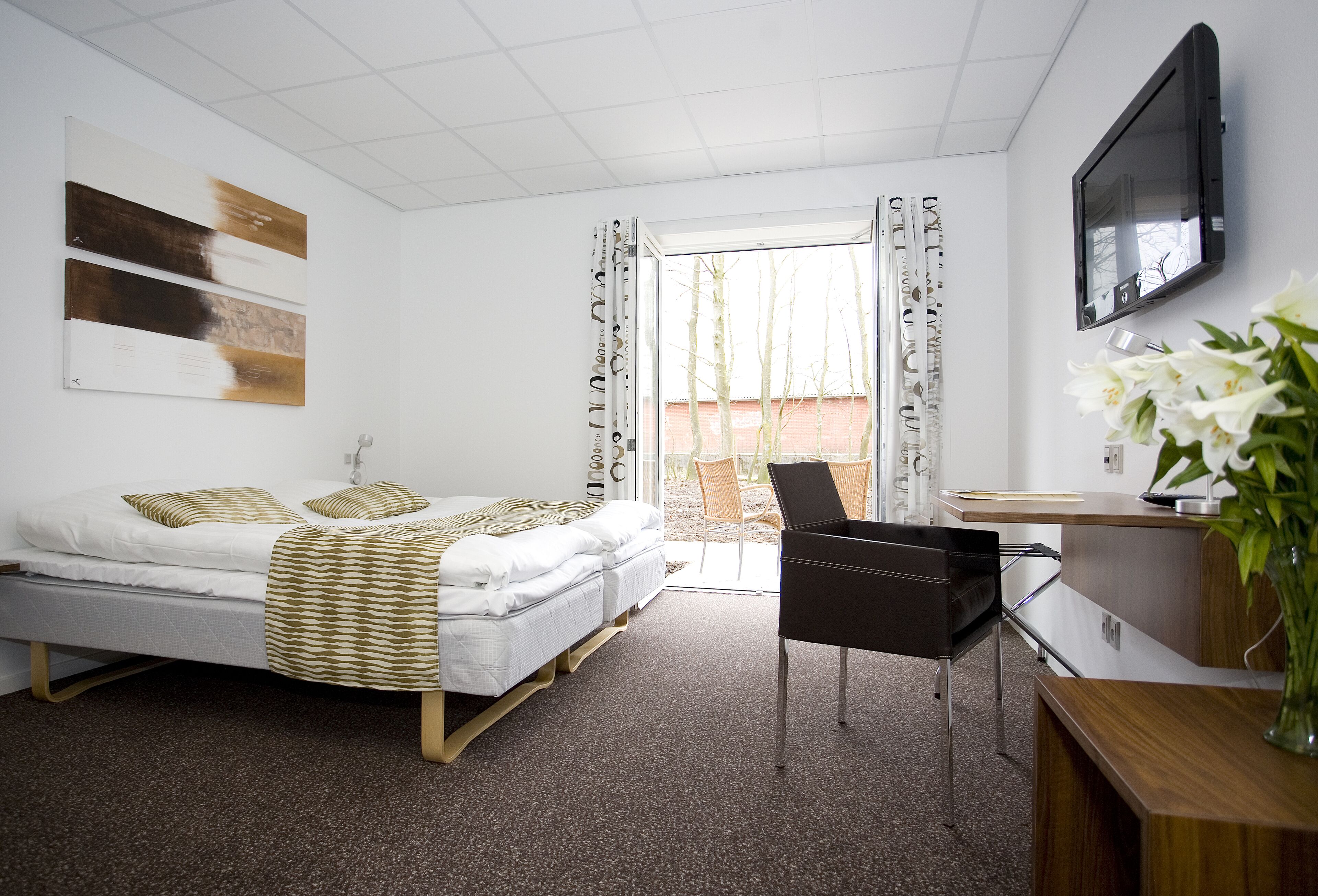 double or twin room | 1 bedroom, desk, laptop workspace, soundproofing