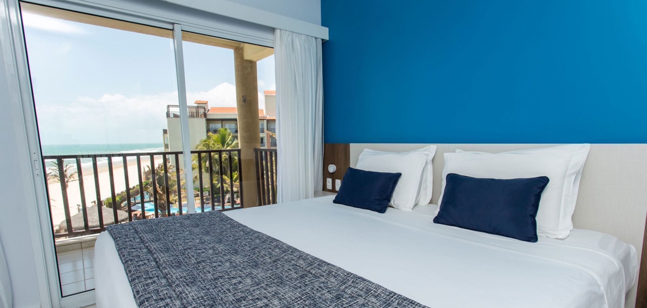 Minibar, in-room safe, free WiFi, bed sheets